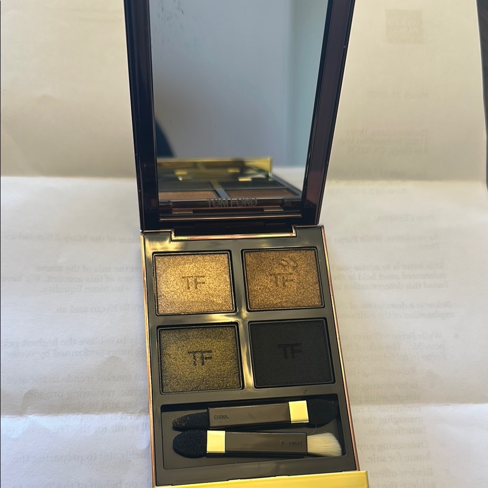 Tom Ford Eye Color Quad - Gold and Black